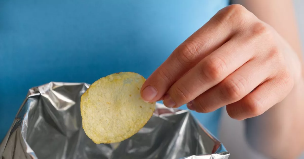 Girl left scarred after 'aggressive' dog lunged for the crisps she was eating - Leicester Mercury 5 wp header logo 129